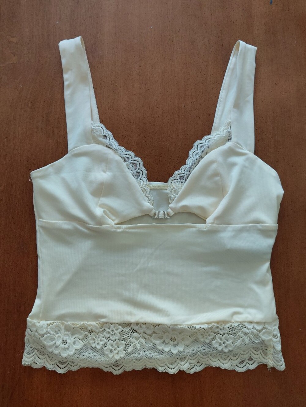 Shein Coquette Butter Yellow Lace Cutout Stretch Top Size 4/small